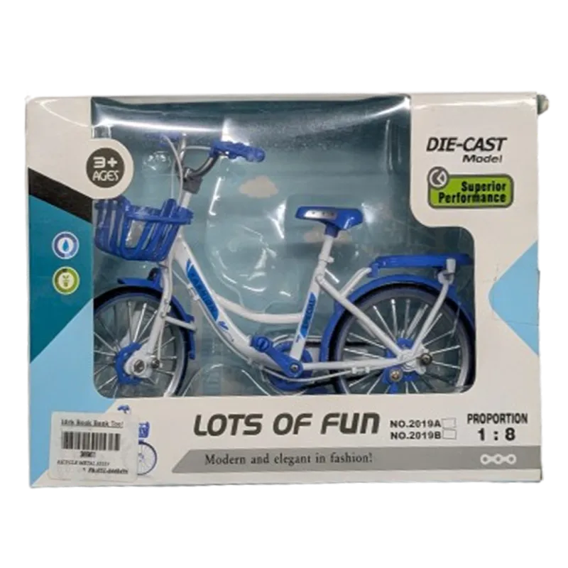 Lots Of Fun 1:8 Scale Die-Cast Classic Toy Bicycle with Front Basket